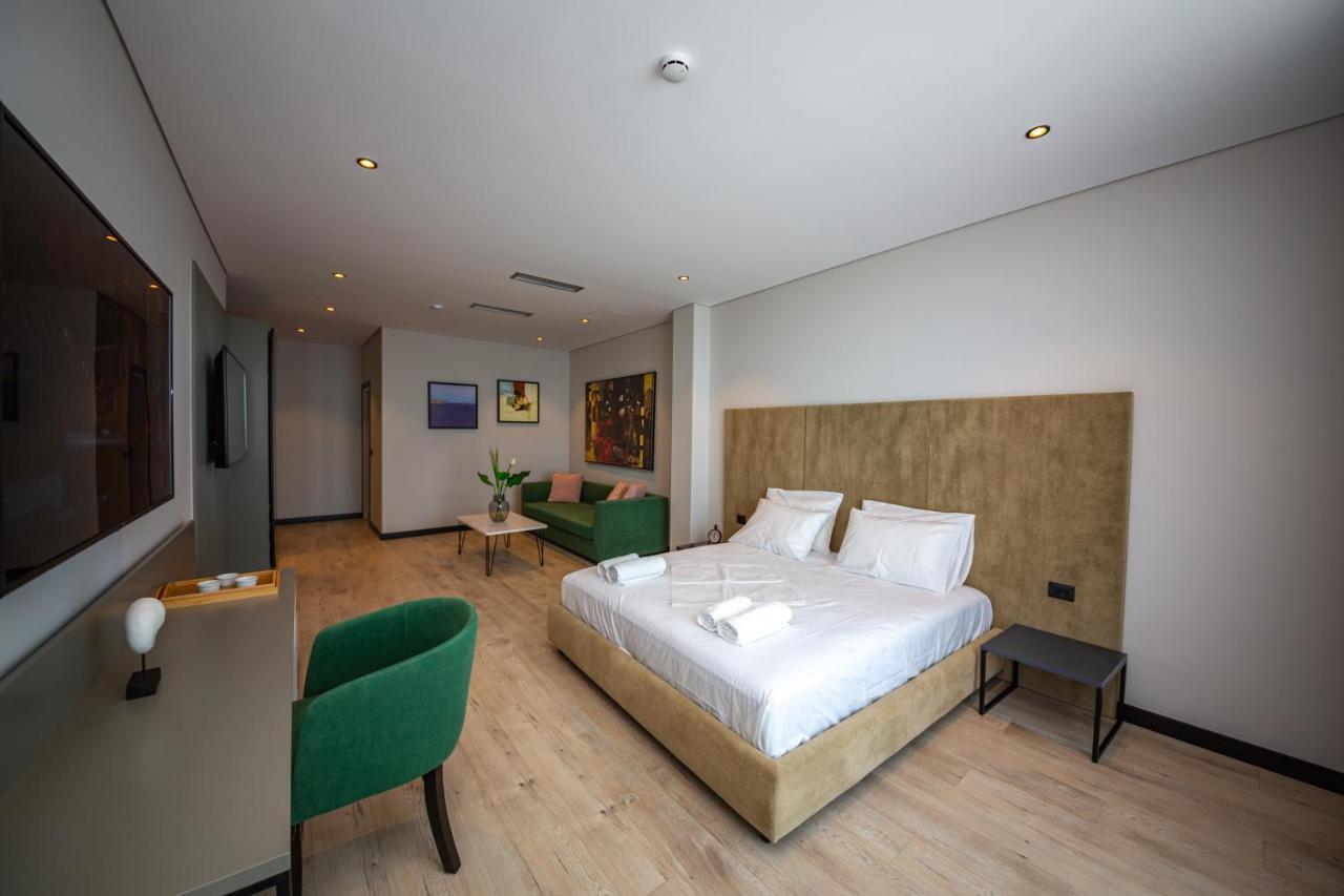 Lili2 Hotel