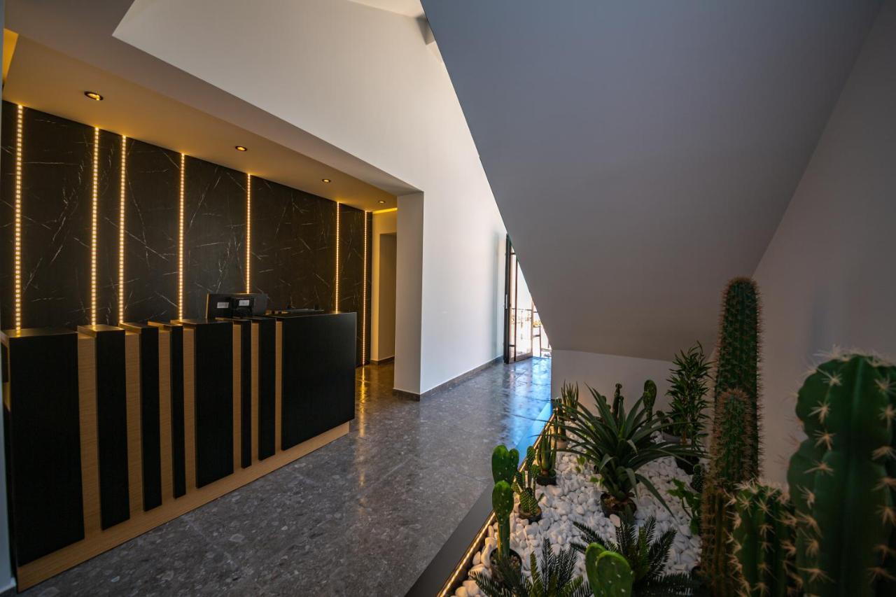Hotel Lili2 Sarandë